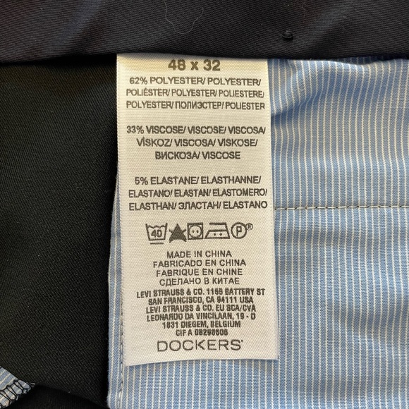 Dockers Khakis Pant NEW - 48x32 black - Picture 6 of 8